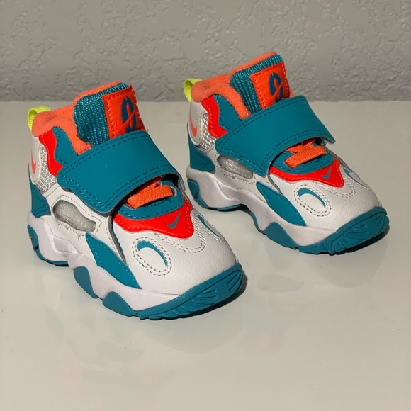 Nike Speed Turf TD 'Bright Turquoise’ Size 4C - Picture 6 of 7